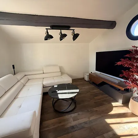 Cosy Avec Piscine Homestay Beaucaire (Gard)