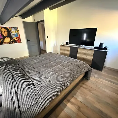 Homestay Cosy Avec Piscine Beaucaire (Gard)